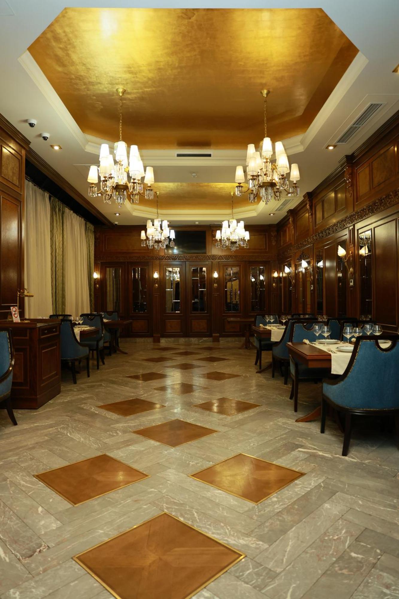 Golden Palace Hotel Єреван Екстер'єр фото